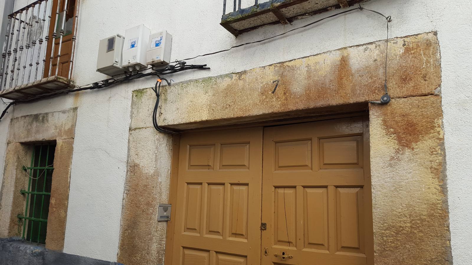 Cableado eléctrico de la calle Agua.
