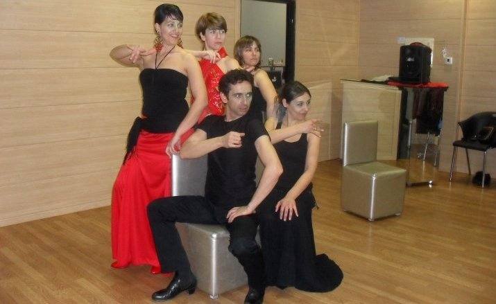 José Luis Nevado y alumnas.