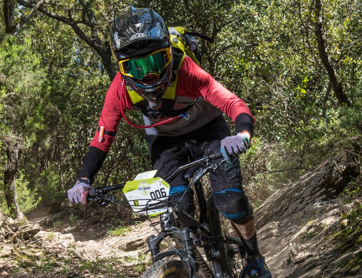 Eva Garrido consigue la medalla de bronce en la Randon Epic Enduro de Francia