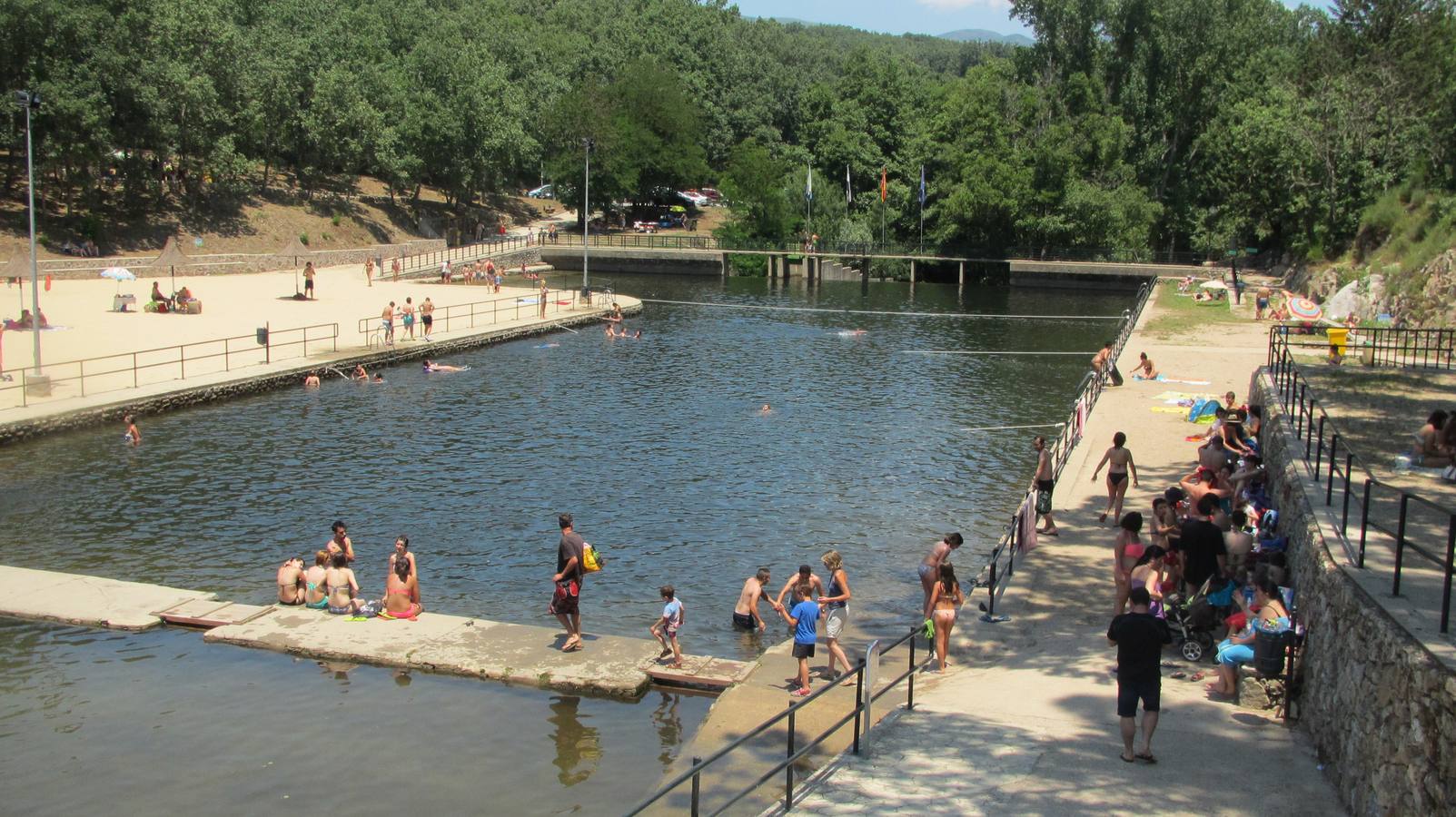 Piscina natural del Lago.