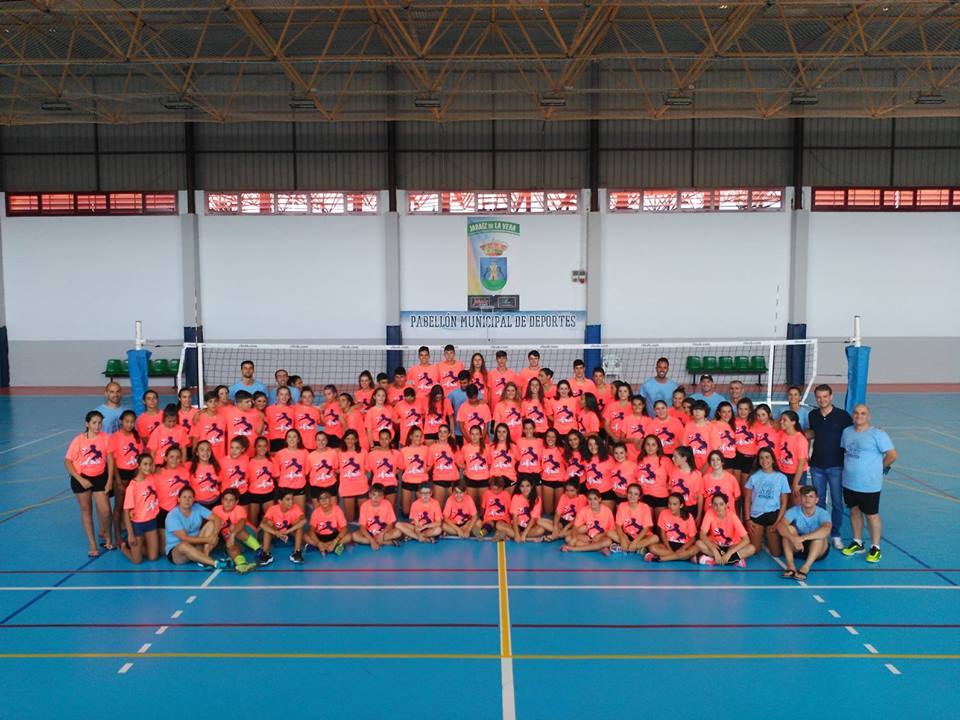 Comienza el VII Campus Extremadura de Voleibol