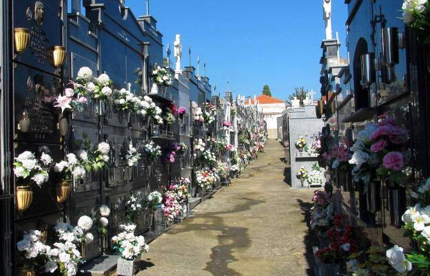 Penas de prisión por robar balconcillos de 16 sepulturas de Jaraíz de la Vera