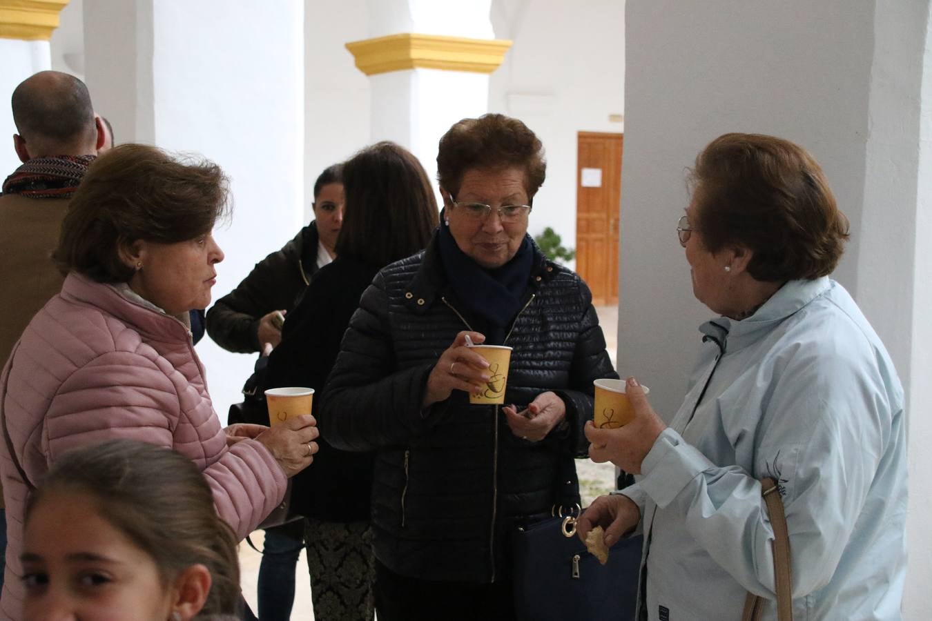 La Asociación de Mujeres Progresistas 'Felisa Tanco' inauguró, ayer, la exposición fotográfica 'Abuelas en movimiento. Instinto vital', enmarcada en los actos conmemorativos del Día Internacional de la Mujer, que se celebra hoy. Una exposición que tiene como objetivo poner en valor el papel que las abuelas juegan en la actualidad y la aportación que está teniendo en la sociedad y en la familia.