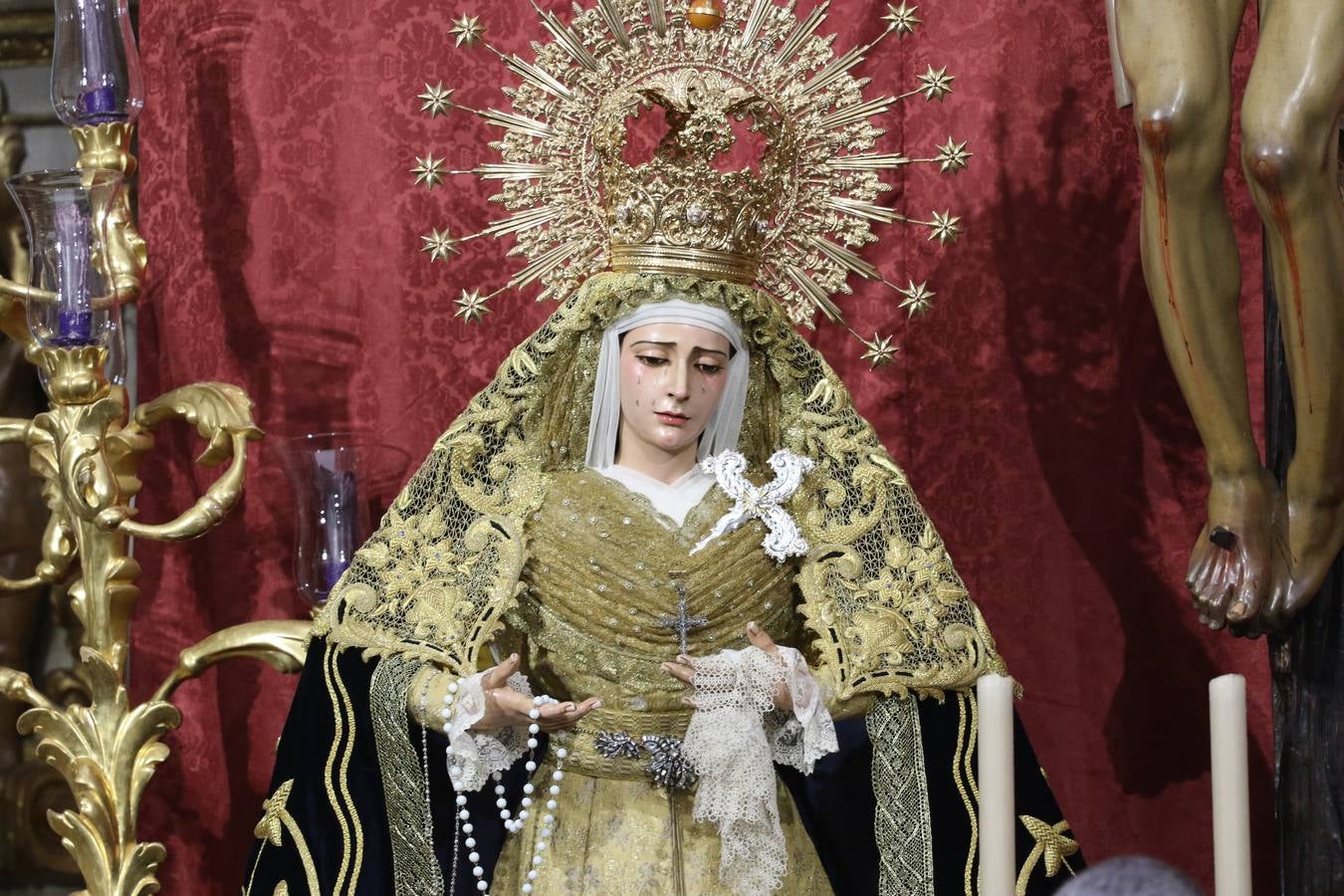 El templo patronal de San Bartolomé fue escenario, ayer, de una nueva edición del 'Concierto Sacro' que ofreció la Coral de la Escuela Municipal de Música y el Coro infantil de la misma, organizado por el Ayuntamiento del municipio con la colaboración de la Parroquia de esta ciudad.