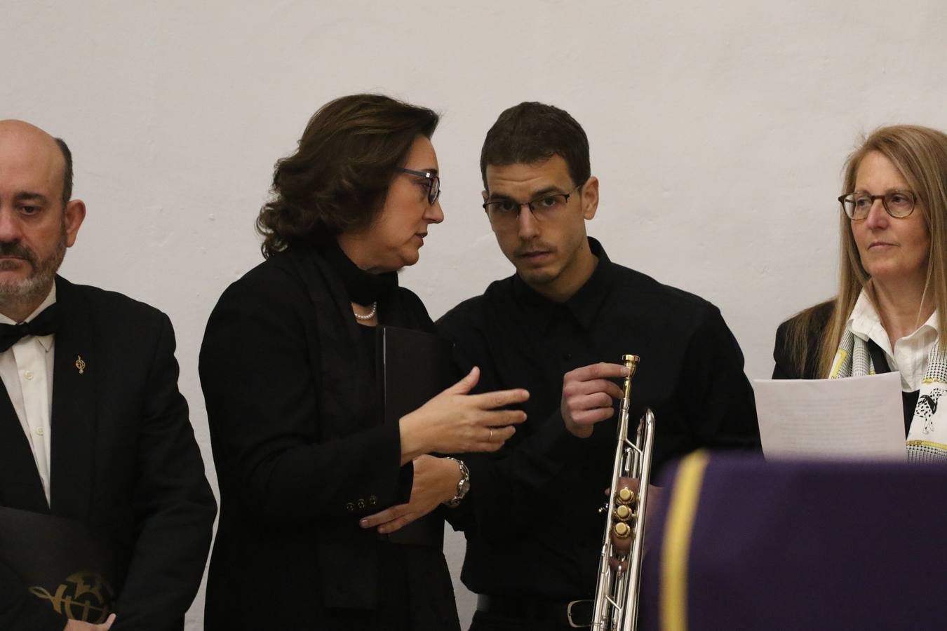 El templo patronal de San Bartolomé fue escenario, ayer, de una nueva edición del 'Concierto Sacro' que ofreció la Coral de la Escuela Municipal de Música y el Coro infantil de la misma, organizado por el Ayuntamiento del municipio con la colaboración de la Parroquia de esta ciudad.