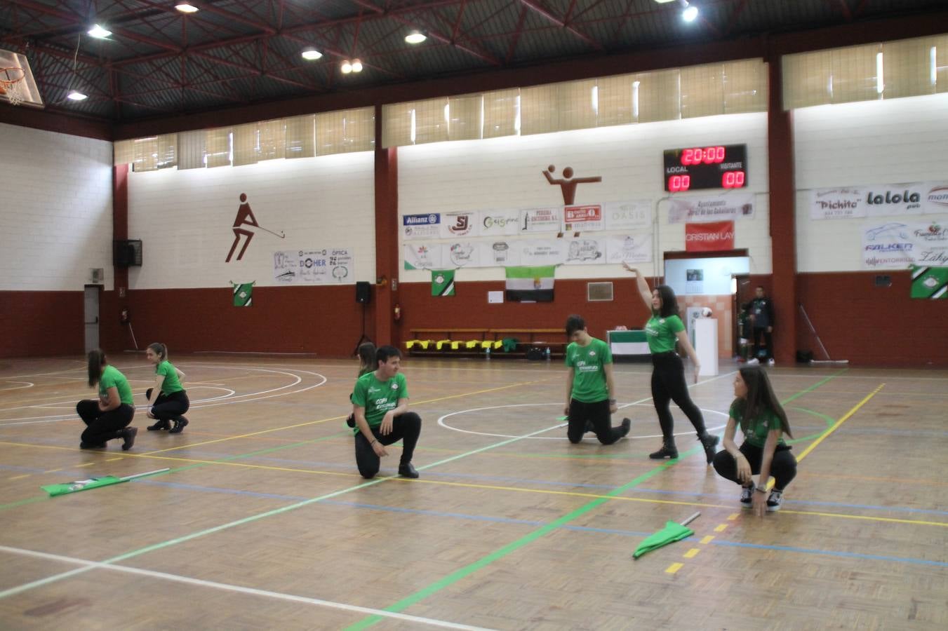 Por segunda temporada consecutiva, el Jerez Futsal ha logrado hacerse con el título de campeón de la Copa de Extremadura tras otra espectacular final, ante el Cáceres Universidad al que ha vencido 6-4, esta vez en su casa, ante su incondicional afición que ha vivido esta 'final four' con intensidad y mucha alegría, finalmente.