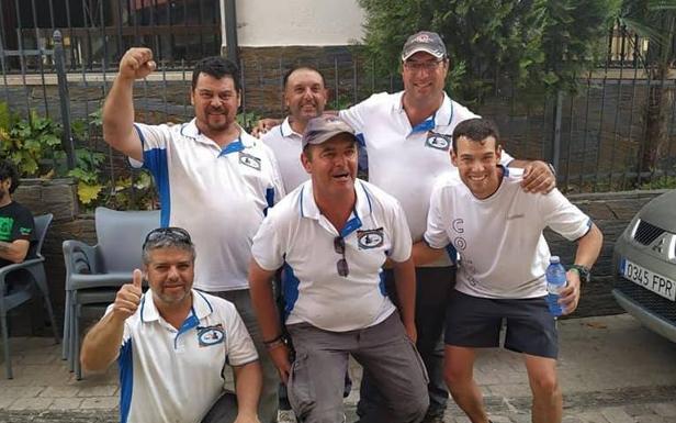 Integrantes del equipo de la Sociedad Deportiva de Pesca Jerez de los Caballeros, campeones de Extremadura.