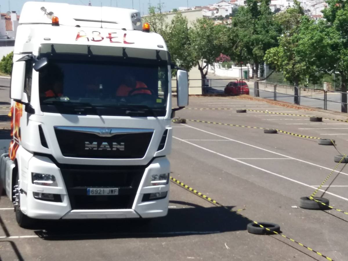 Fotos: Los camioneros de Jerez celebran el día de su patrón, San Cristóbal