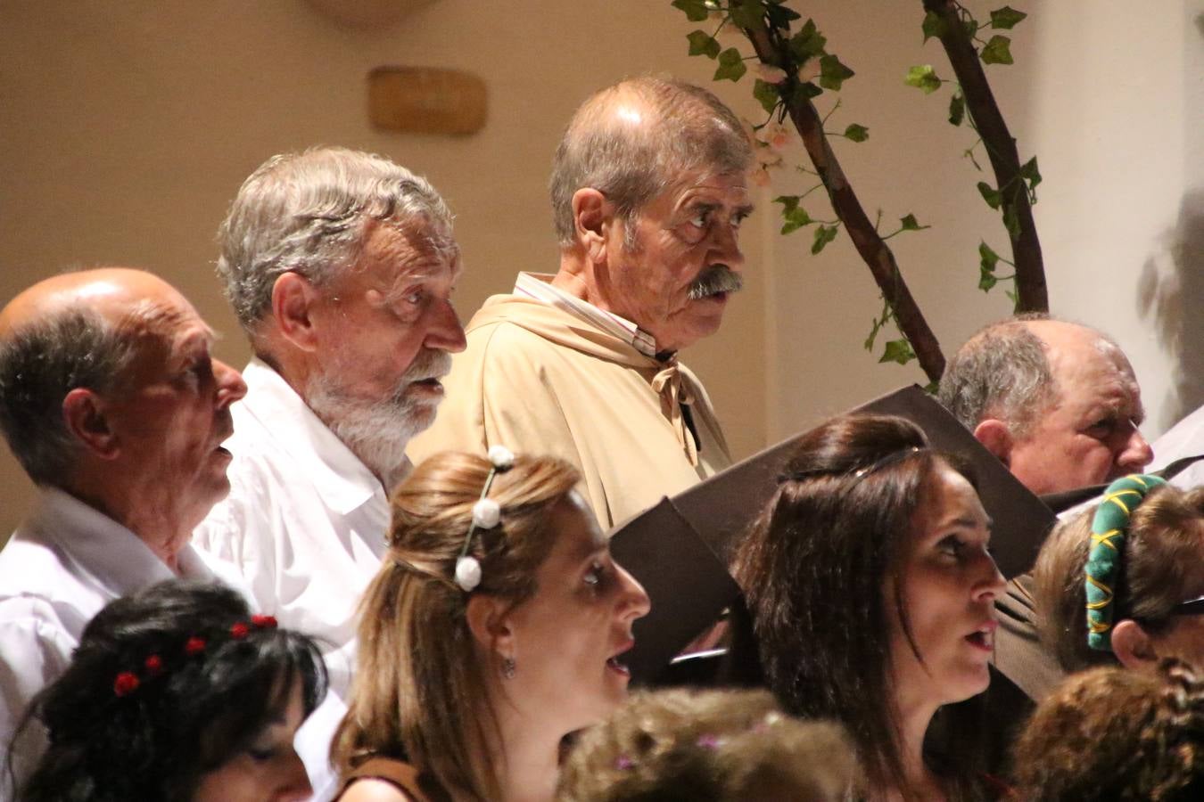 Fotos: La Coral jerezana sorprende, una vez más, con su tradicional &#039;Concierto Medieval&#039;