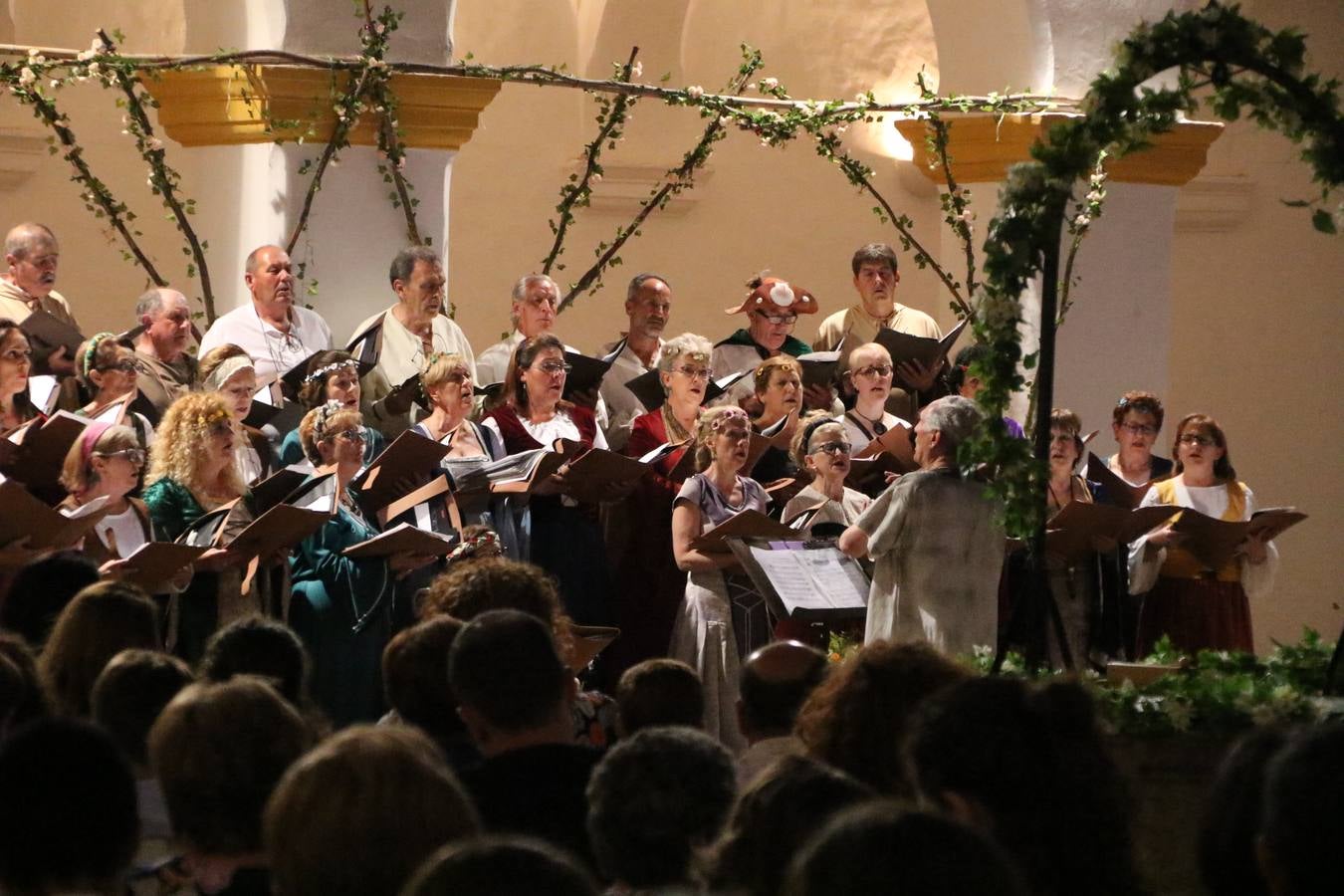 Fotos: La Coral jerezana sorprende, una vez más, con su tradicional &#039;Concierto Medieval&#039;