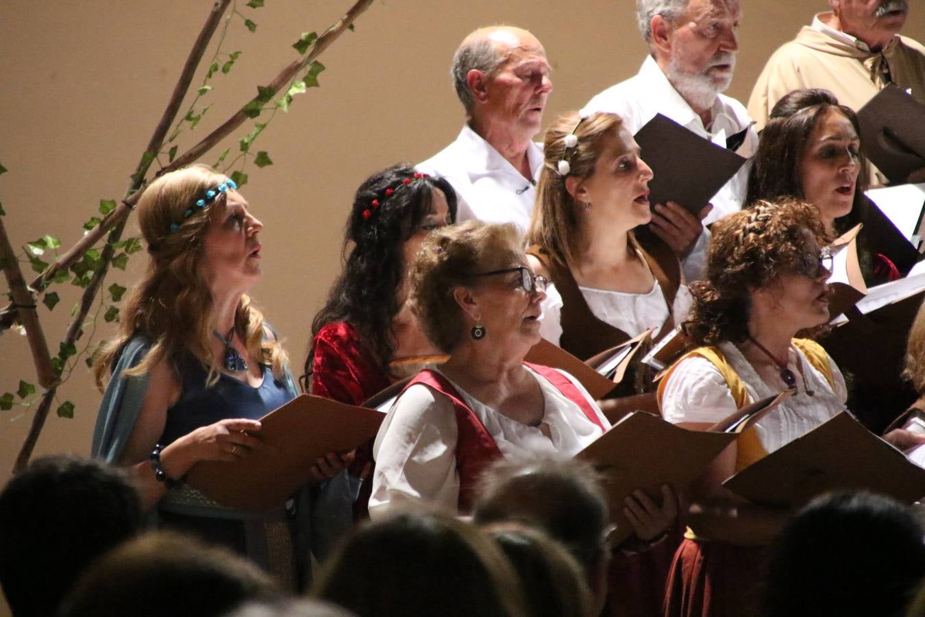 Fotos: La Coral jerezana sorprende, una vez más, con su tradicional &#039;Concierto Medieval&#039;
