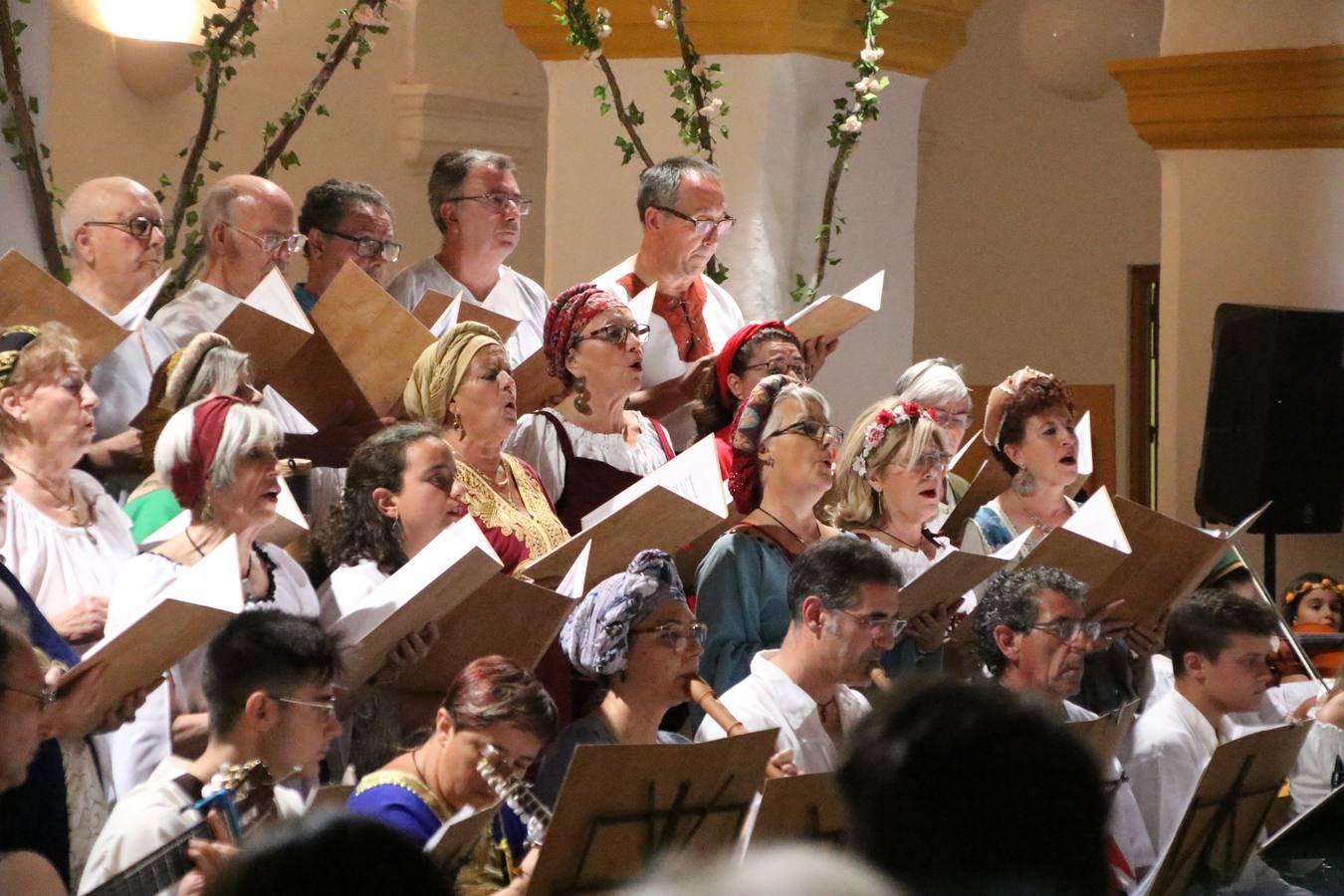 Fotos: La Coral jerezana sorprende, una vez más, con su tradicional &#039;Concierto Medieval&#039;