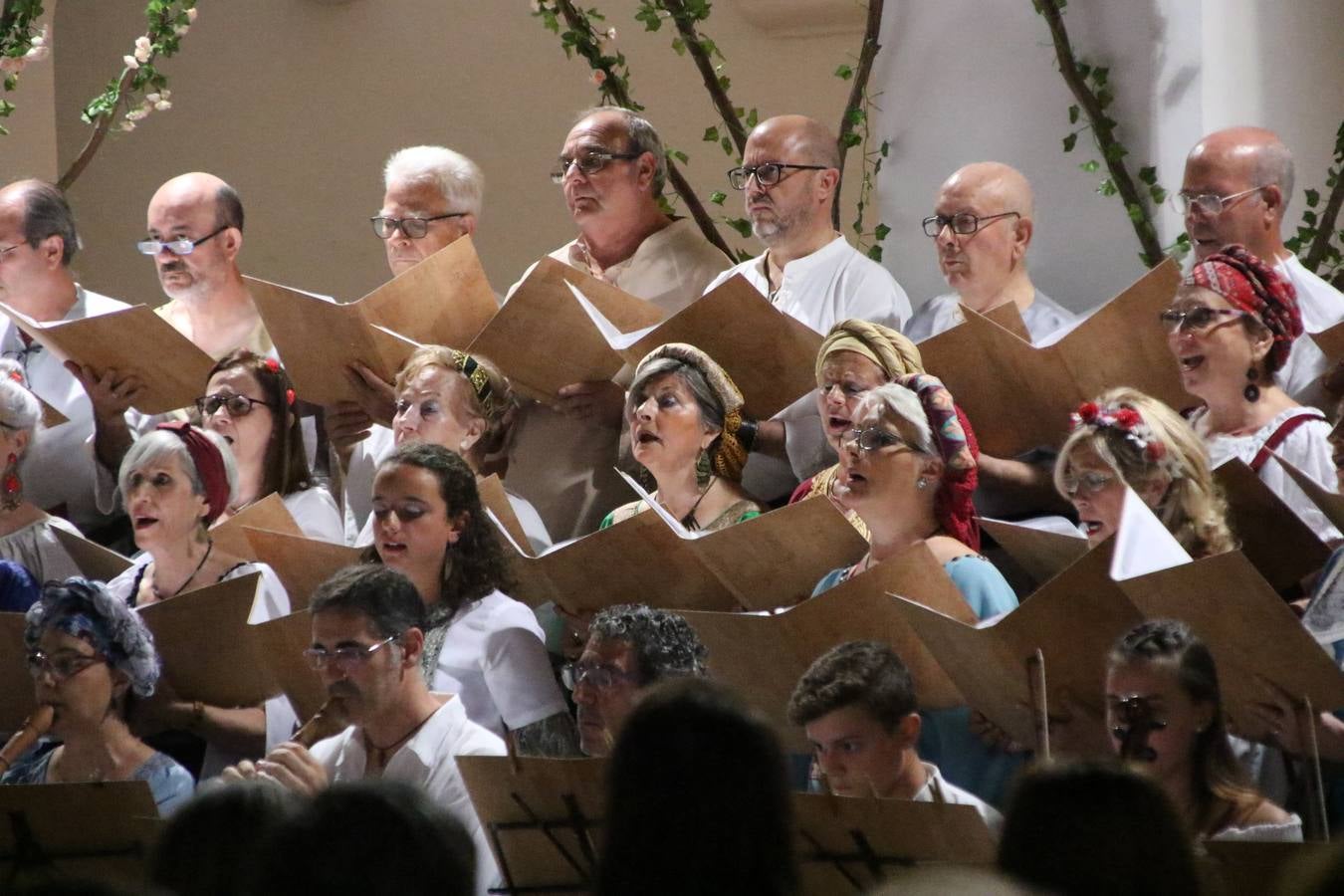 Fotos: La Coral jerezana sorprende, una vez más, con su tradicional &#039;Concierto Medieval&#039;