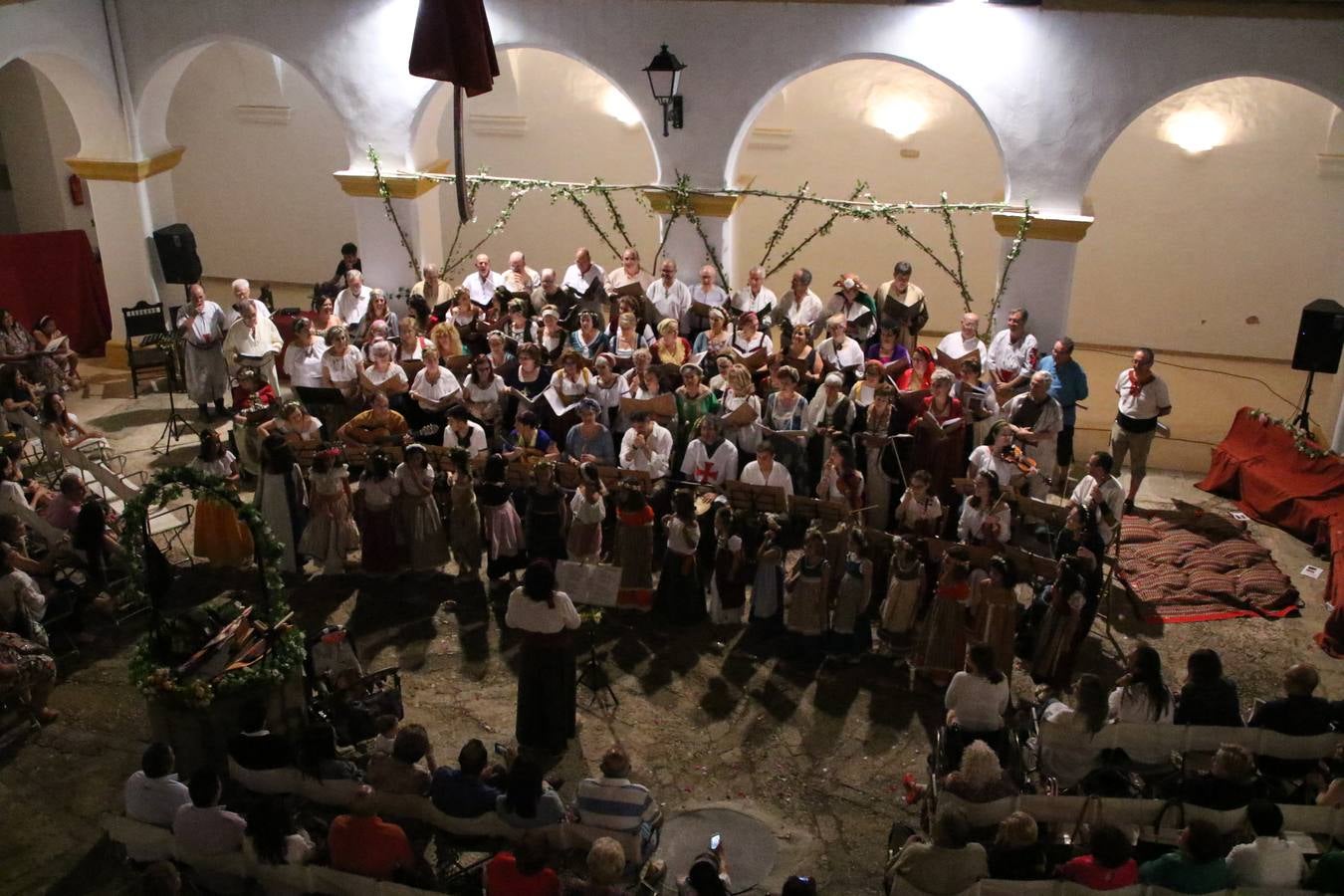 Fotos: La Coral jerezana sorprende, una vez más, con su tradicional &#039;Concierto Medieval&#039;