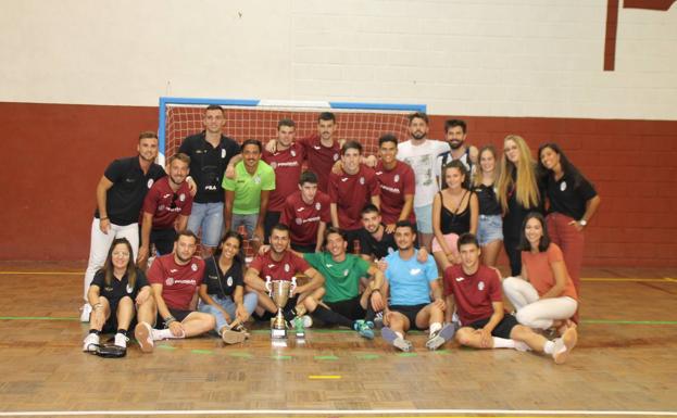 Intengrantes del equipo 'Vecchia Signora', subcampeones del Memorial.