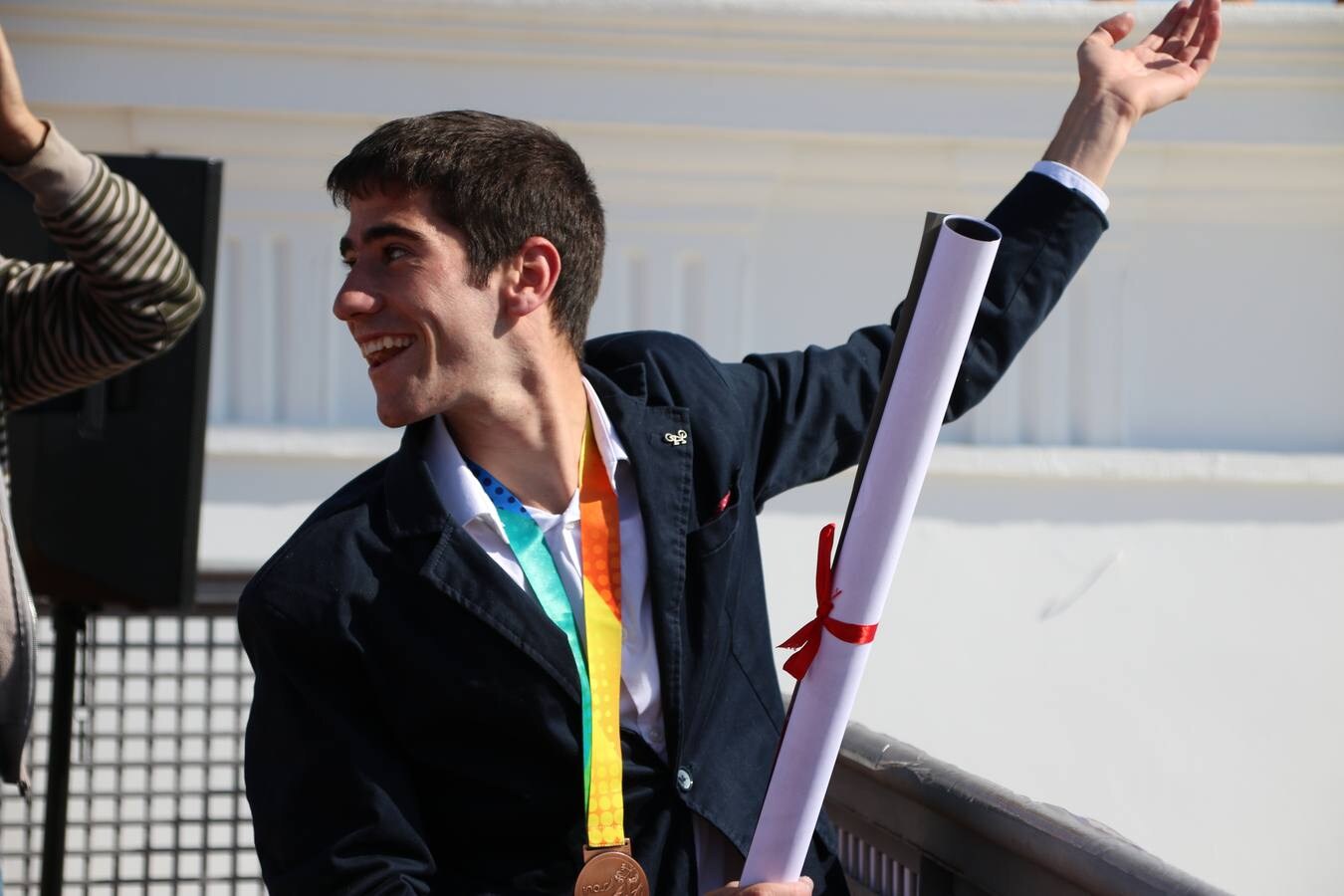 Fotos: Jerez recibe entre aplausos y gritos de &quot;campeón&quot; al atleta Manuel Gómez Lucas