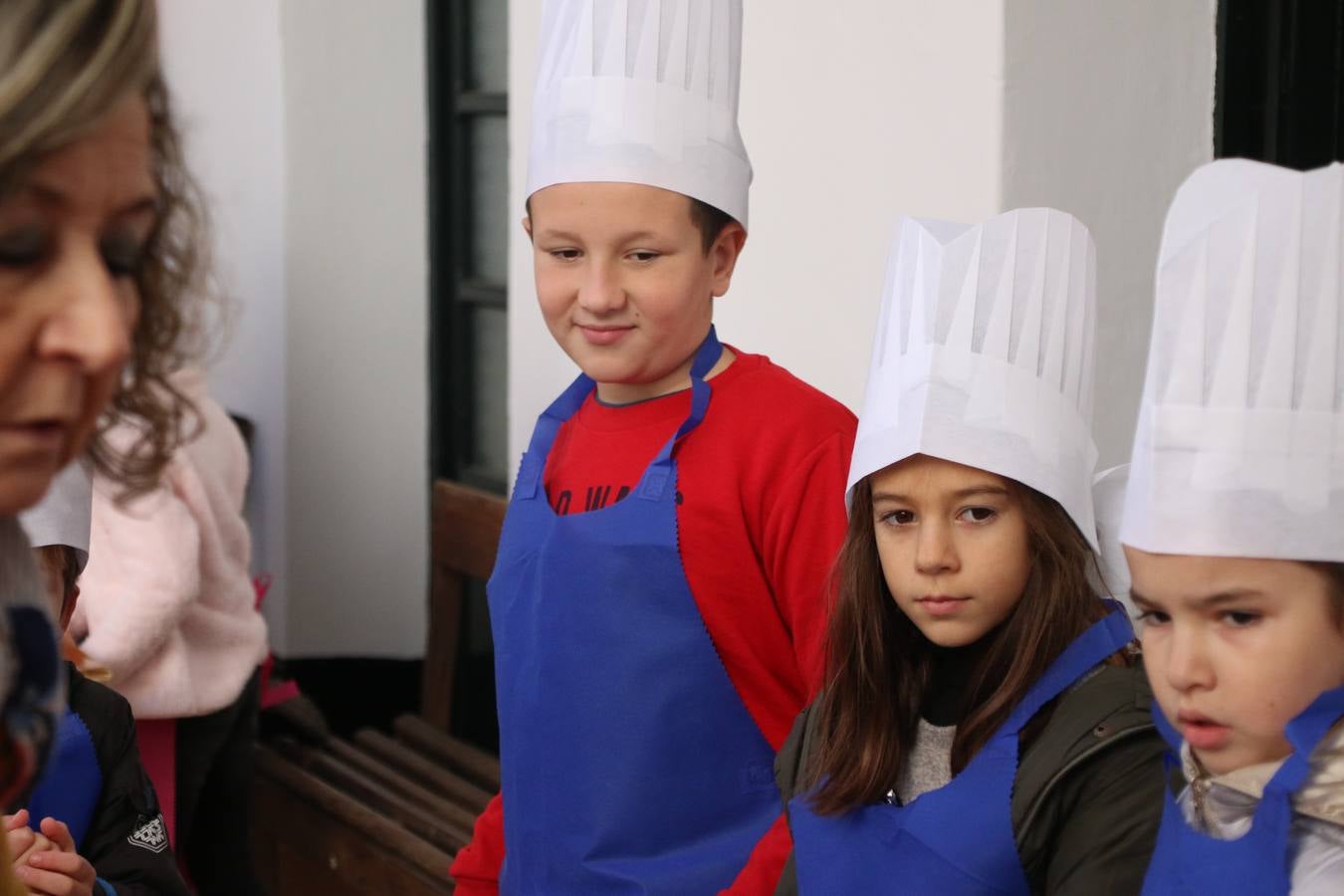 Fotos: Cáritas Parroquial celebra la tercera edición de su 'Tapa Solidaria'
