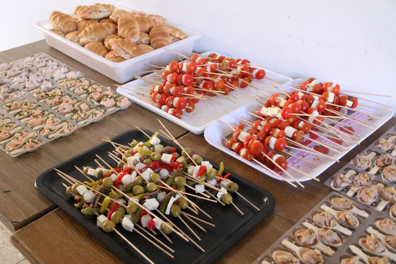 Fotos: Cáritas Parroquial celebra la tercera edición de su 'Tapa Solidaria'