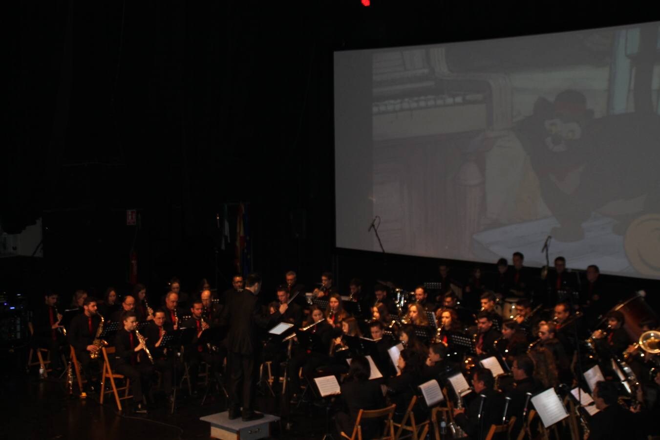 Los alumnos más pequeños de la Escuela de Música en su estreno en el Conciertazo.