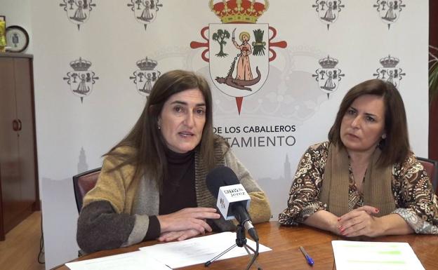Isabel Álvarez y Francisca Rosa. 