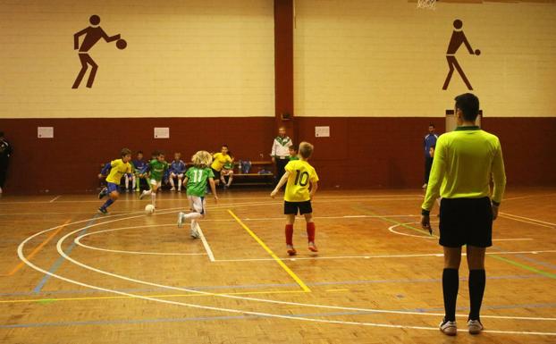 Del 26 al 28 de diciembre se celebrará una nueva edición del Maratón navideño de fútbol sala para las categorías inferiores. 
