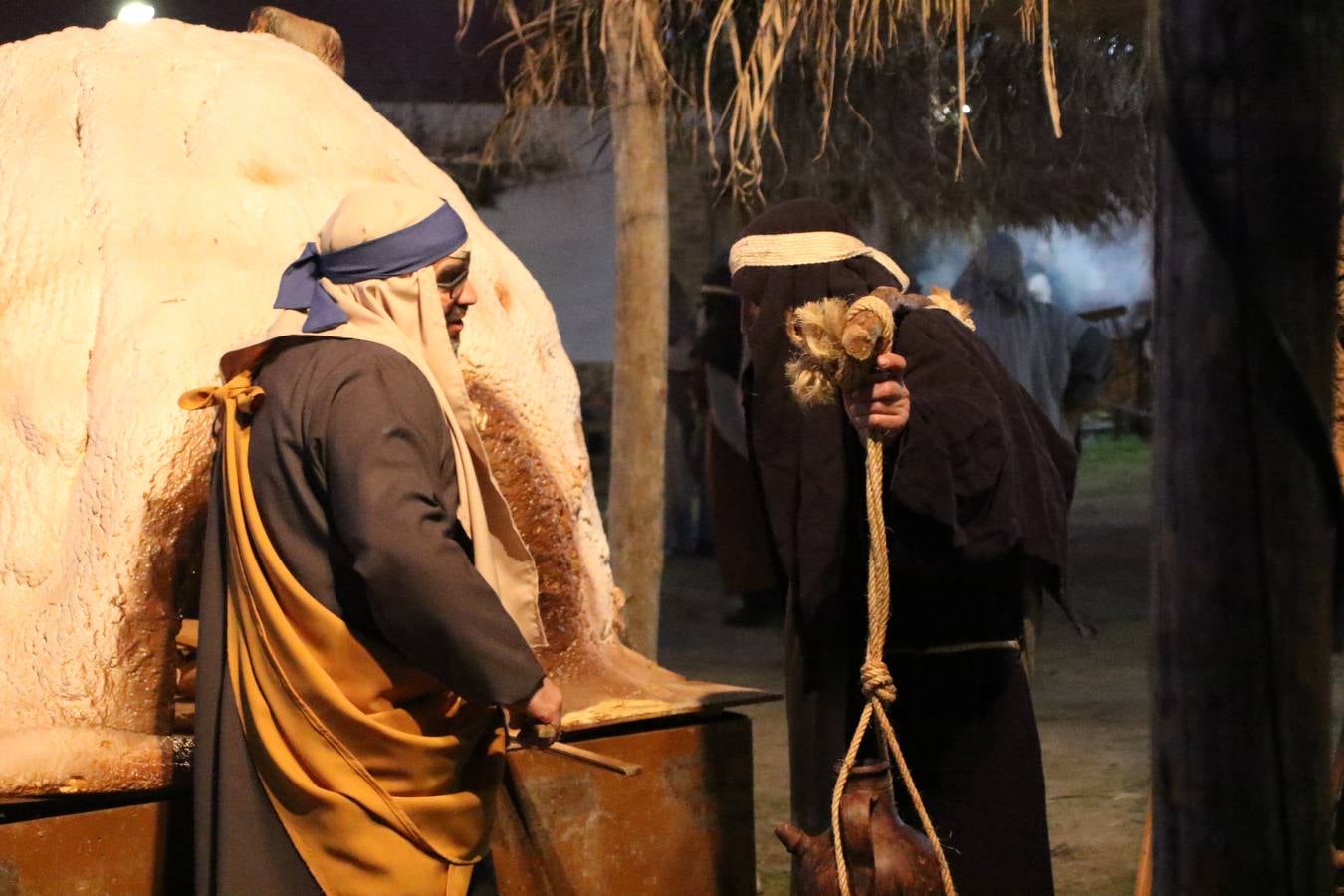 Más de 200 personajes dan vida a este Belén pleno de realismo y tradición.