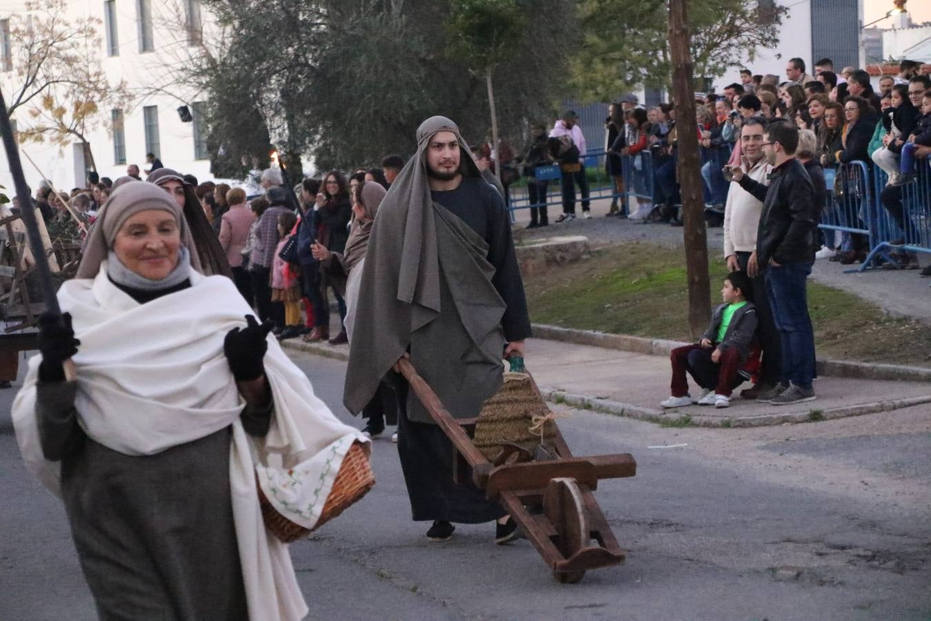 Más de 200 personajes dan vida a este Belén pleno de realismo y tradición.