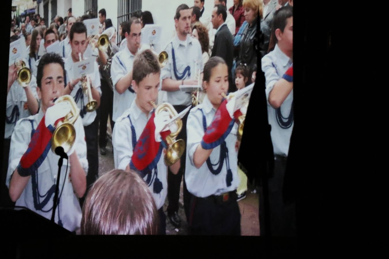 La Agrupación Musical 'Maestro Sousa' interpretando una de las Marchas de su repertorio para esta Semana Santa.