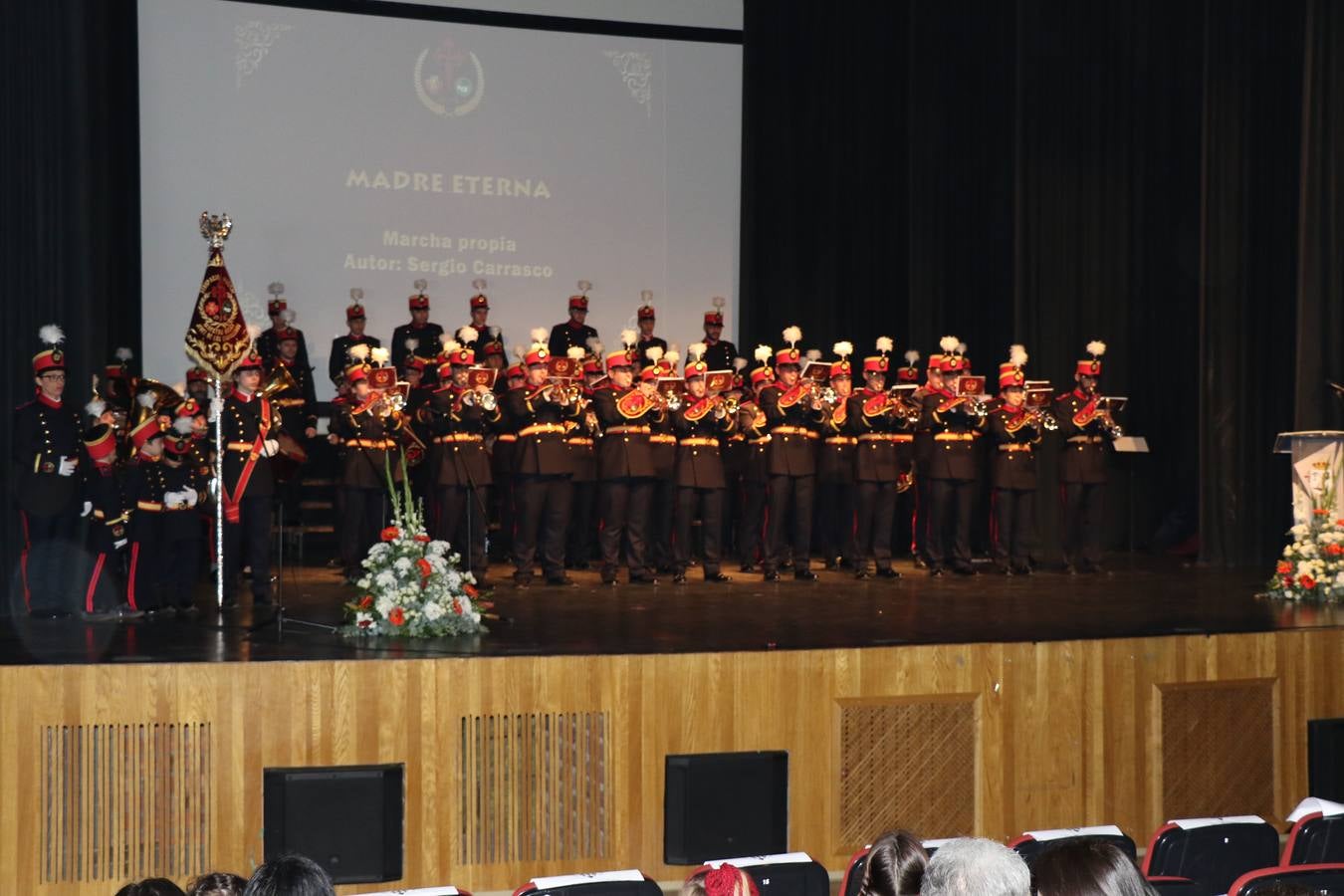 La Agrupación Musical 'Maestro Sousa' interpretando una de las Marchas de su repertorio para esta Semana Santa.
