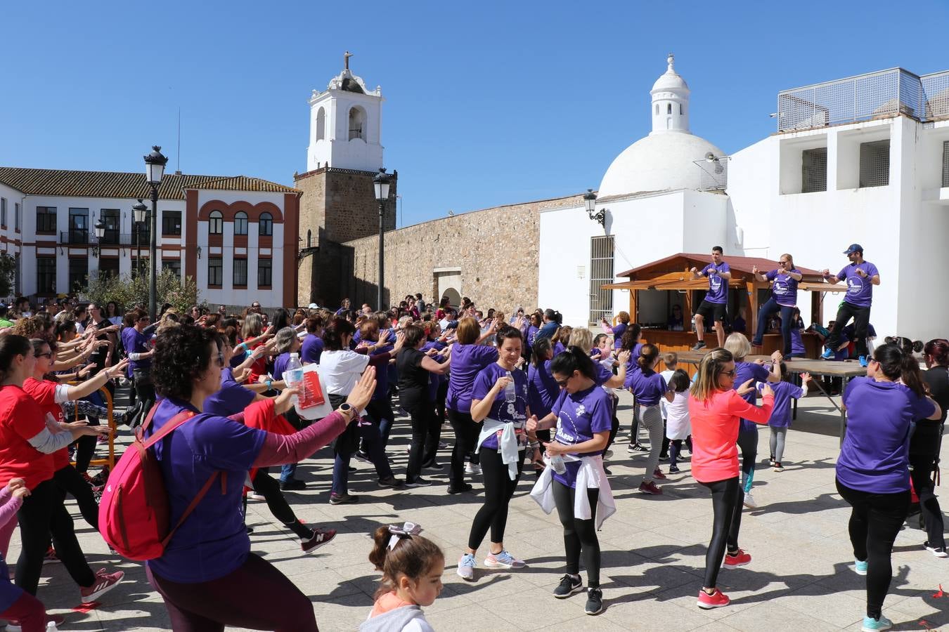 Participantes en la II Carrera de la Mujer.