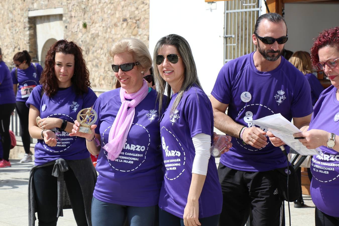 Participantes en la II Carrera de la Mujer.