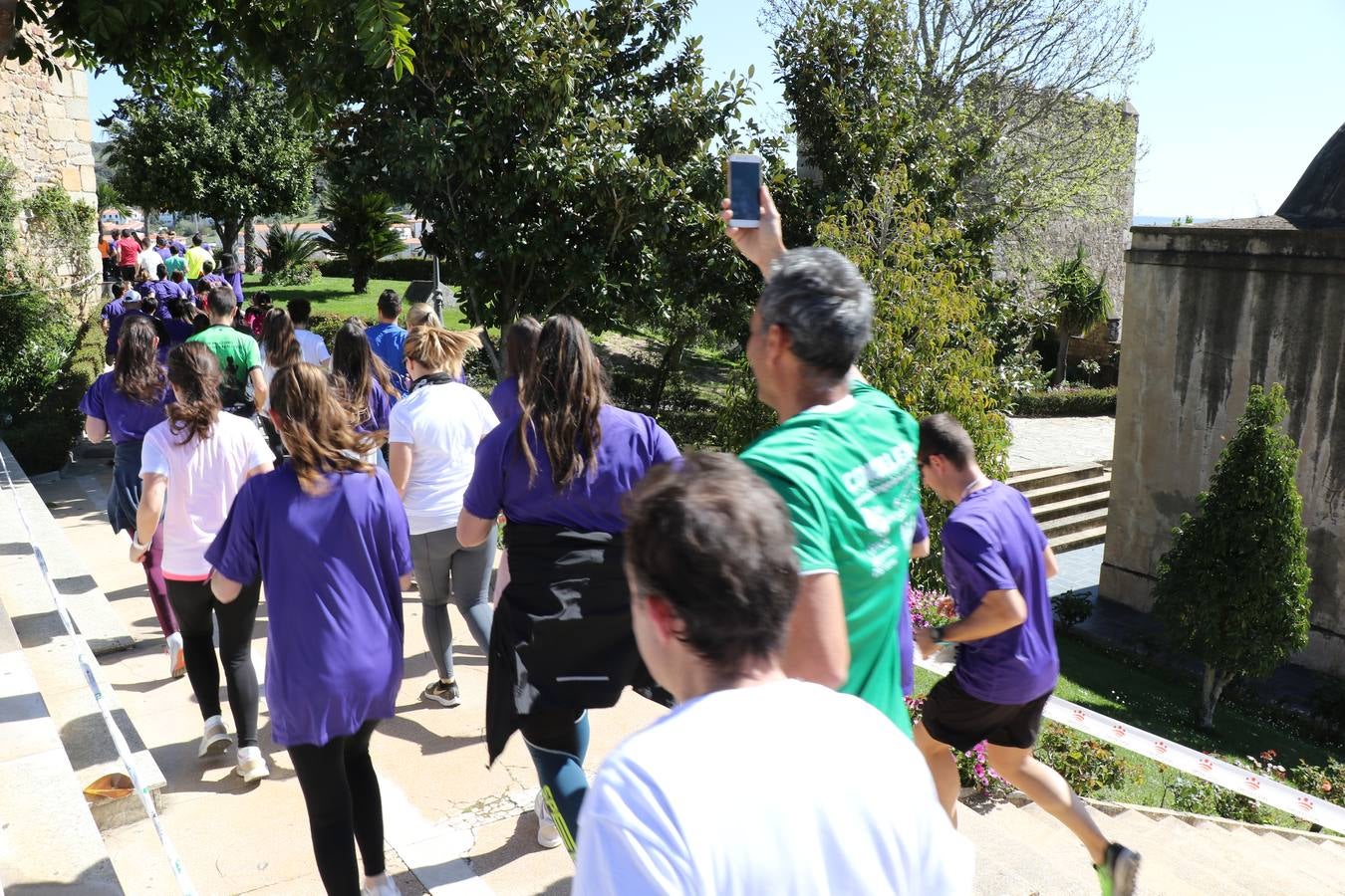 Participantes en la II Carrera de la Mujer.