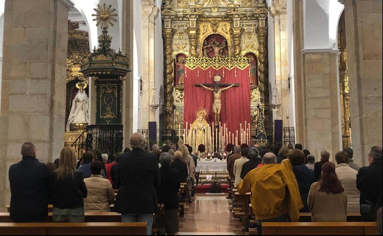 La Archicofradía del Santísimo Sacramento inicia su solemne Quinario