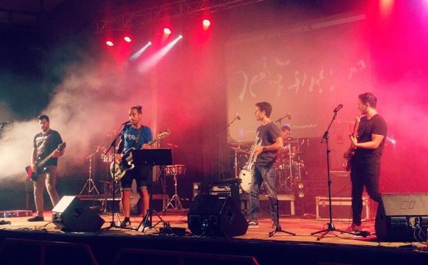 'Derrape' durante un concierto. 