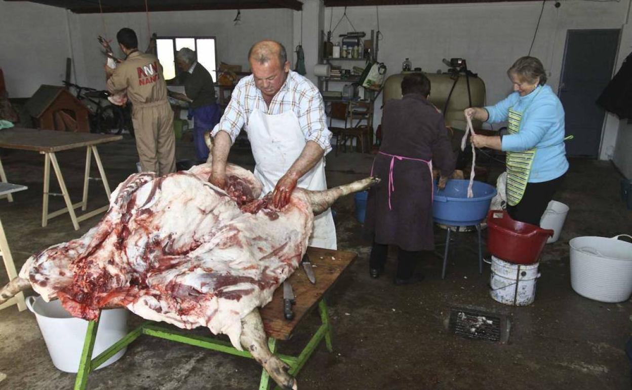 Matanza domiciliaria en la localidad de La Morera, en la comarca de Zafra.