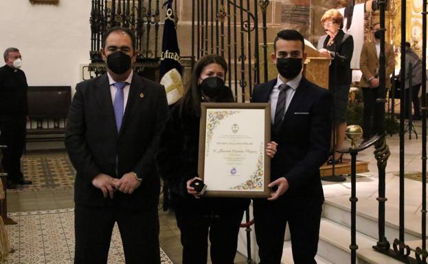 Francisco Gallardo junto a Emilia Rodríguez y Jorge Orón.