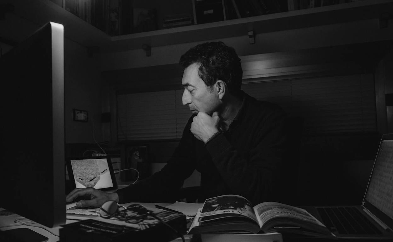 Jerez y su historia, protagonistas de la obra 'Paco el de La Columna. Cartas a Amalia' del periodista Paco Oliver