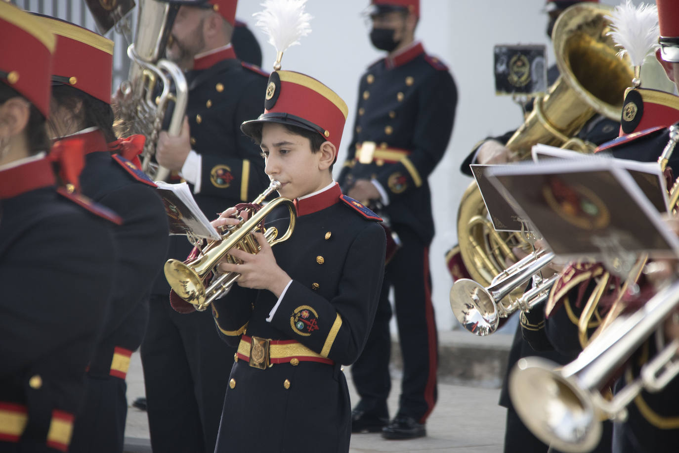 Fotos: La Plaza de la Alcazaba acoge varios conciertos de bandas con un fin solidario