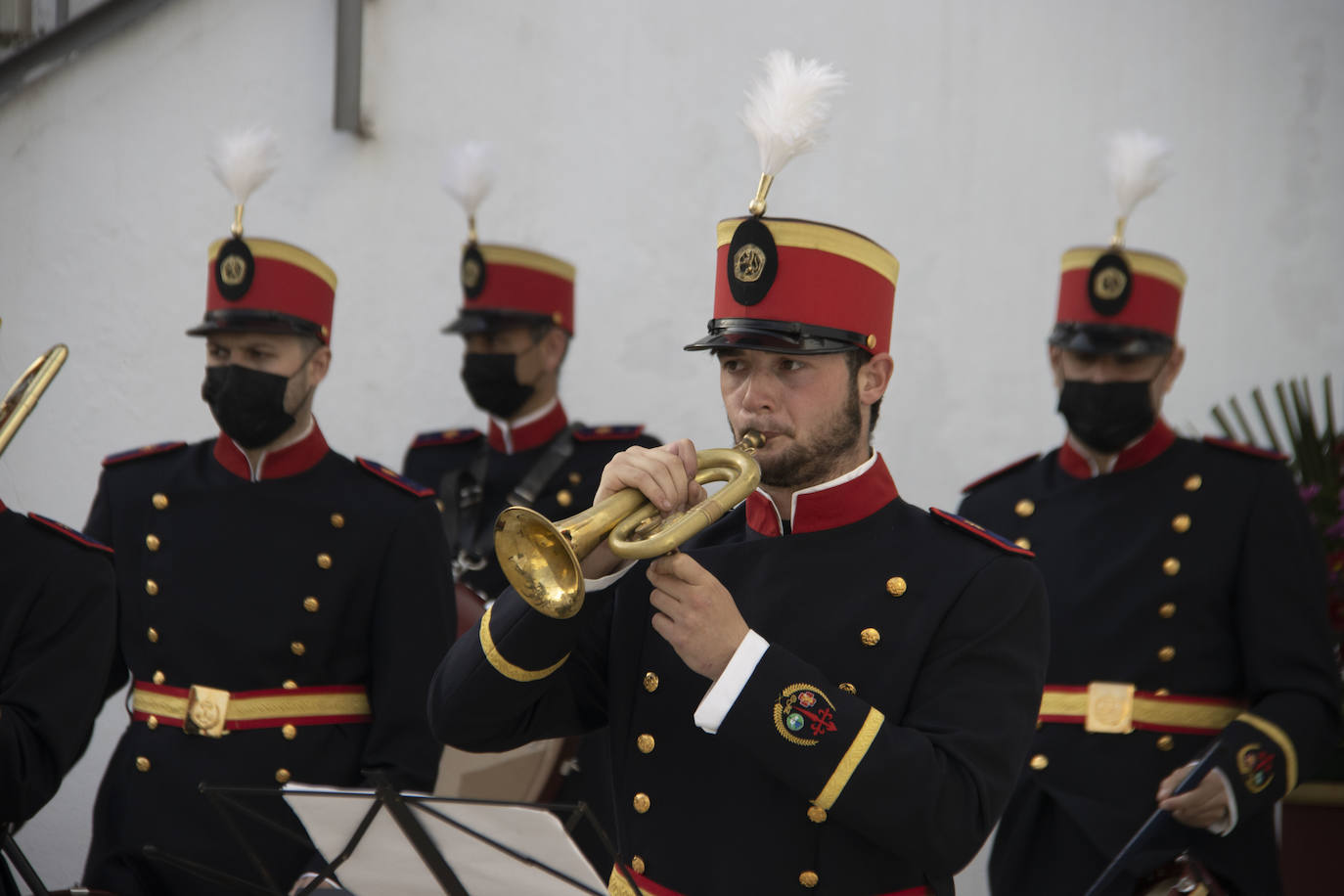 Fotos: La Plaza de la Alcazaba acoge varios conciertos de bandas con un fin solidario