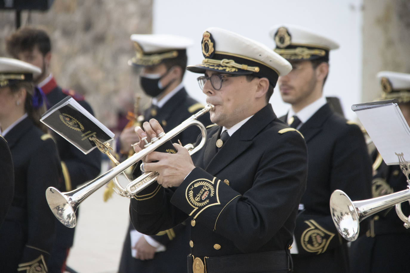 Fotos: La Plaza de la Alcazaba acoge varios conciertos de bandas con un fin solidario