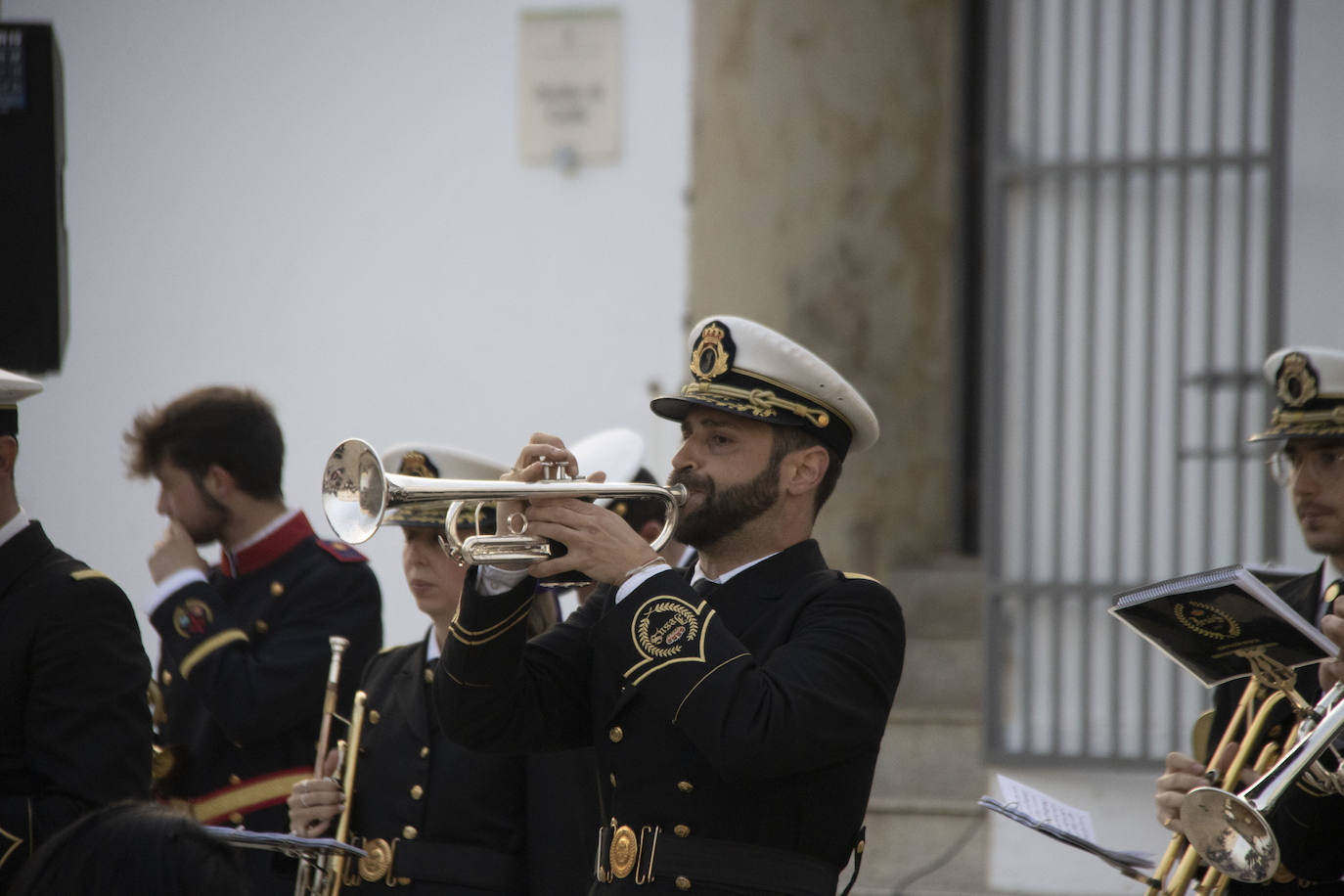 Fotos: La Plaza de la Alcazaba acoge varios conciertos de bandas con un fin solidario