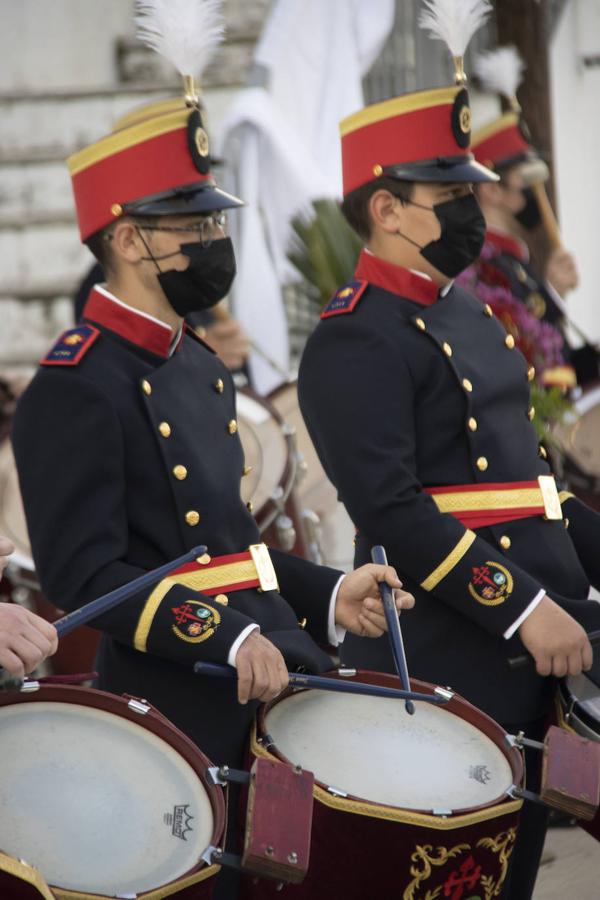 Fotos: La Plaza de la Alcazaba acoge varios conciertos de bandas con un fin solidario