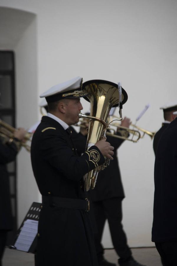 Fotos: La Plaza de la Alcazaba acoge varios conciertos de bandas con un fin solidario