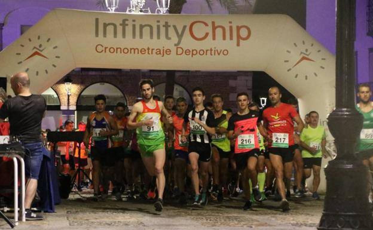 Se cancela la VI Carrera Popular Nocturna 'Recorriendo el Medievo' por la situación epidemiológica en Jerez