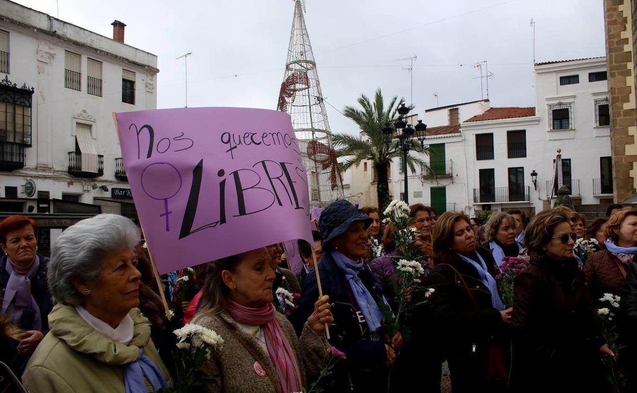 Jerez conmemora el 25N con un amplio programa de actividades y bajo el lema 'Callar no es una opción'