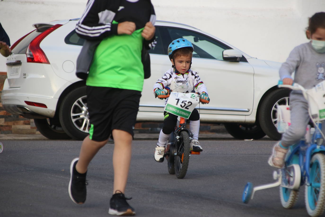 Fotos: Éxito de participación en el I Duatlón Cross Infantil