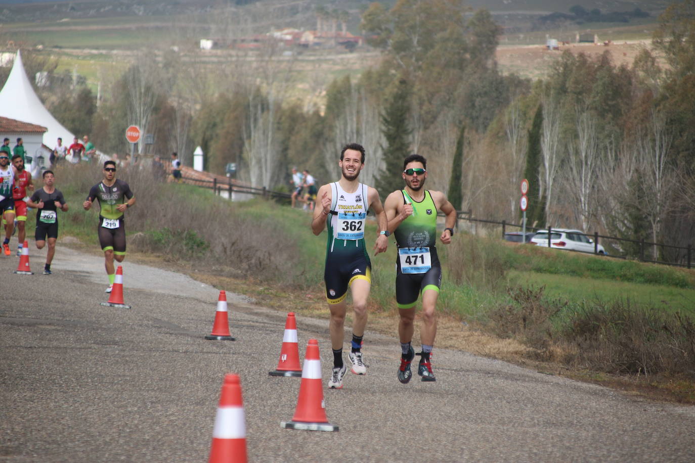 Fotos: Carlos Cobos e Irene Cascajosa ganan el II Duatlón Cross &#039;Dehesa de Jerez&#039;