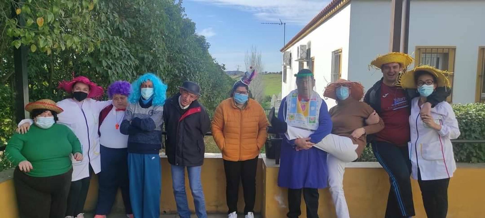 Fotos: El Carnaval llena de color, ritmo y alegría los centros educativos