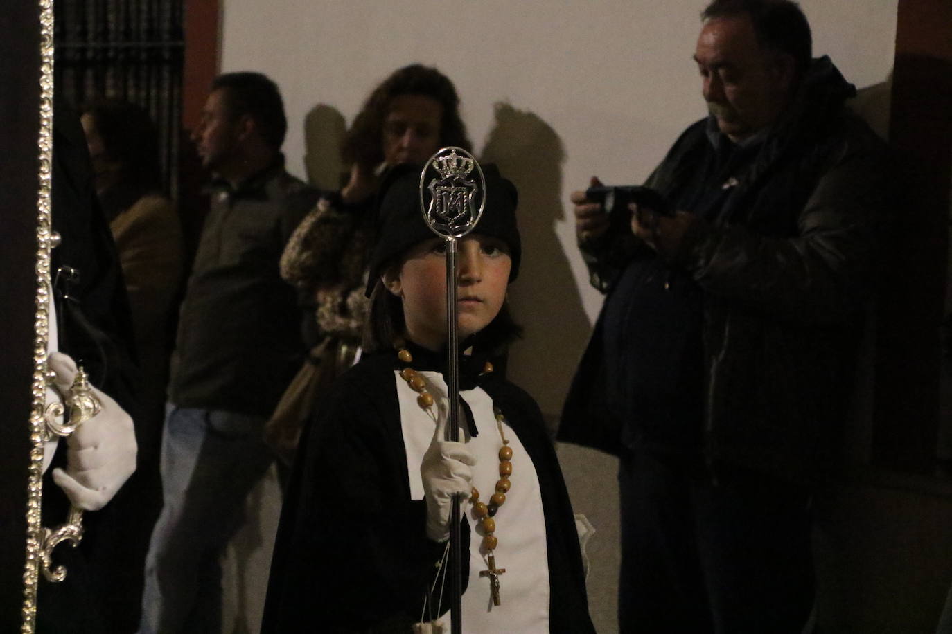 Fotos: Jerez vuelve a enmudecer ante Jesús Orando en el Huerto y Nuestra Señora del Silencio en una nueva noche de Martes Santo