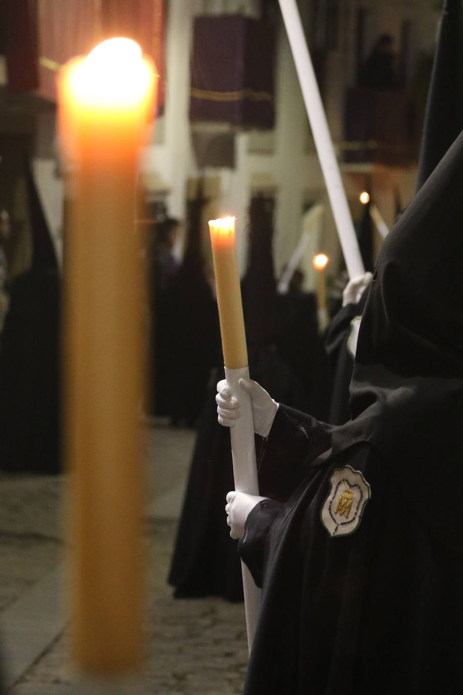 Fotos: Jerez vuelve a enmudecer ante Jesús Orando en el Huerto y Nuestra Señora del Silencio en una nueva noche de Martes Santo